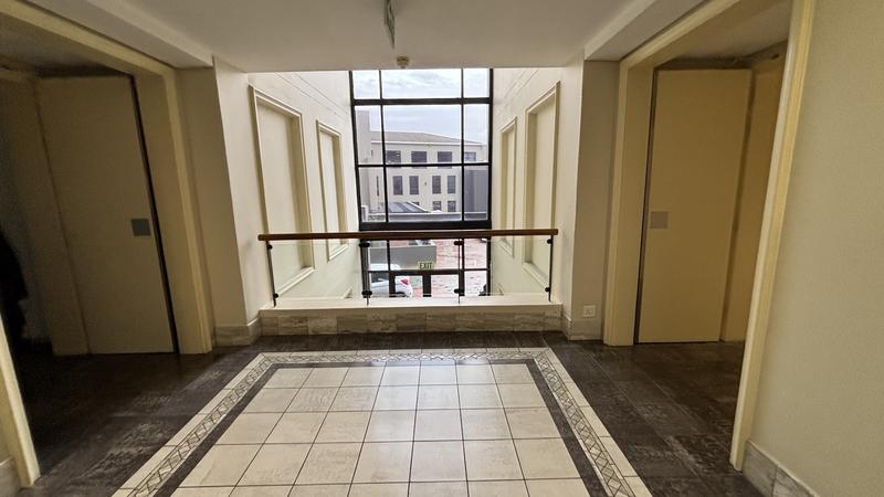 To Let commercial Property for Rent in Mowbray Western Cape